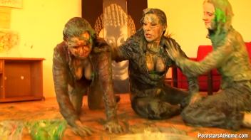 Eurobabes Wet And Messy Paint Party Screencap 80 on www.sinx.com