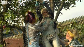 Blonde Is All Tied Up Getting Wet And Messy Screencap 33 on www.sinx.com