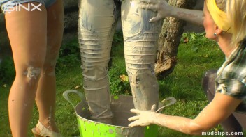 Blonde Is All Tied Up Getting Wet And Messy Screencap 37 on www.sinx.com