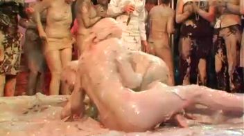 Dionne vs. Lucy Cornet Screencap 77 on www.sinx.com