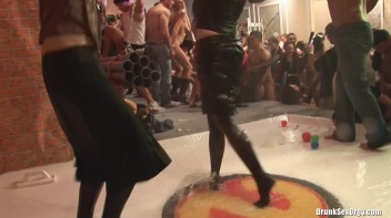 Hard Hat Hos Part 5 - Cam 4 Screencap 16 on www.sinx.com