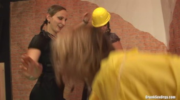Hard Hat Hos Part 5 - Cam 4 Screencap 31 on www.sinx.com