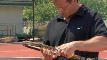 Tennis Injury Needs Some Piss Relief Screencap 1 on www.sinx.com