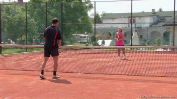 Tennis Injury Needs Some Piss Relief Screencap 11 on www.sinx.com