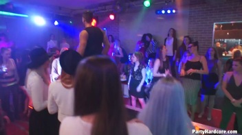 Party Hardcore Gone Crazy Vol. 35 Part 5 - Cam 1 Screencap 23 on www.sinx.com