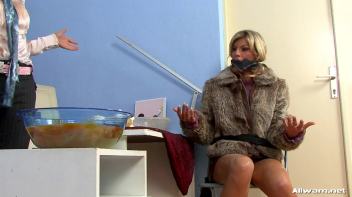 Fur Coats and Eggs Just Don't Mix... Screencap 23 on www.sinx.com