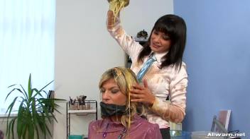 Fur Coats and Eggs Just Don't Mix... Screencap 46 on www.sinx.com