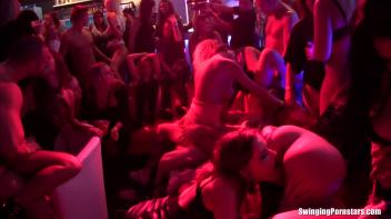 Making Fuck Buddies In The Club Part 3 - Hardcore Cam Screencap 72 on www.sinx.com