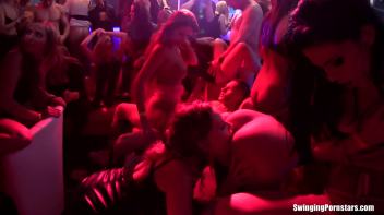 Making Fuck Buddies In The Club Part 3 - Hardcore Cam Screencap 73 on www.sinx.com