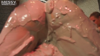 Muddy Wrestling: Sexy Nurse vs. Beauty In Black Screencap 40 on www.sinx.com