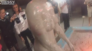 Muddy Wrestling: Sexy Nurse vs. Beauty In Black Screencap 41 on www.sinx.com