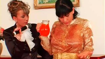 Prague Juice-Off! Screencap 29 on www.sinx.com