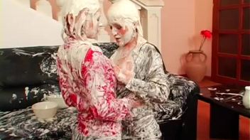 Hot Frosted Superbabes Screencap 112 on www.sinx.com