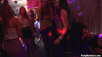 Party Hardcore Gone Crazy Vol. 6 Part 6 - Cam 3 Screencap 91 on www.sinx.com