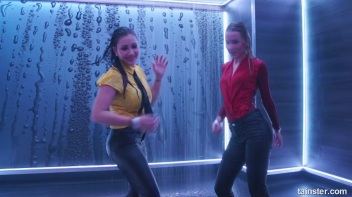 Elegant, Wet, And Living It Up! Screencap 62 on www.sinx.com