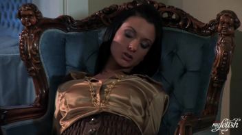 Fulfilling Destiny Screencap 7 on www.sinx.com