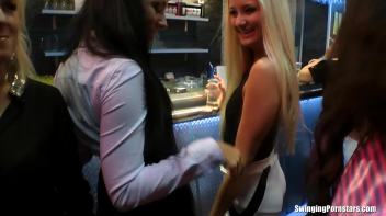 Summer Jam Bang Part 1 - Lesbo Cam Screencap 1 on www.sinx.com