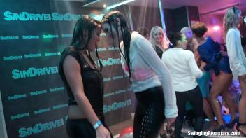 Summer Jam Bang Part 1 - Lesbo Cam Screencap 103 on www.sinx.com