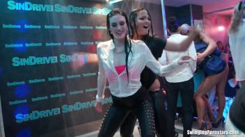 Summer Jam Bang Part 1 - Lesbo Cam Screencap 108 on www.sinx.com