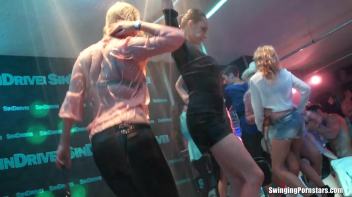 Summer Jam Bang Part 1 - Lesbo Cam Screencap 71 on www.sinx.com