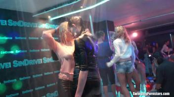 Summer Jam Bang Part 1 - Lesbo Cam Screencap 73 on www.sinx.com