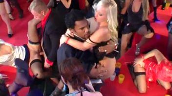 Porno Pop Party Part 1 - Cam 2 Screencap 61 on www.sinx.com