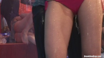 Bikini Beach Balls Part 3 - Cam 4 Screencap 55 on www.sinx.com