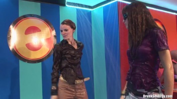 Bikini Beach Balls Part 3 - Cam 4 Screencap 71 on www.sinx.com