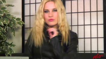 Buzzed Up Biker Babe Screencap 4 on www.sinx.com