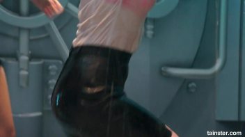 Spectacular wetlook dancing Screencap 31 on www.sinx.com