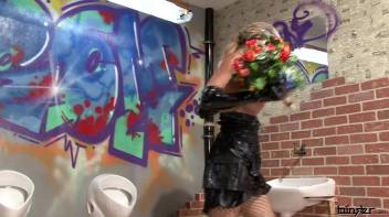 Real Sluts Choose Cum Over Flowers! Screencap 84 on www.sinx.com