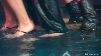 Pussy Casino Part 3 - Shower Cam Screencap 17 on www.sinx.com