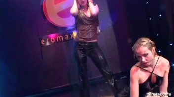 Pussy Casino Part 3 - Shower Cam Screencap 68 on www.sinx.com