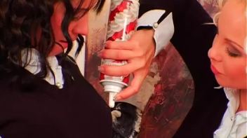 CATHOLIC SCHOOL BABES RULE! Screencap 19 on www.sinx.com