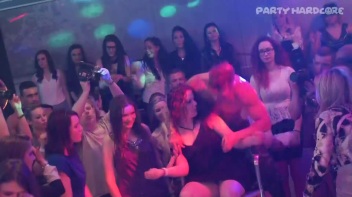 Party Hardcore Gone Crazy Vol. 27 Part 3 - Cam 2 Screencap 88 on www.sinx.com