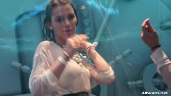 Shower Dancing Screencap 41 on www.sinx.com