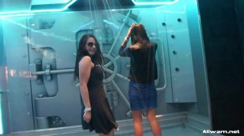 Shower Dancing Screencap 55 on www.sinx.com