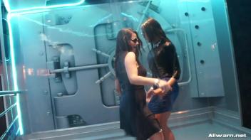 Shower Dancing Screencap 57 on www.sinx.com