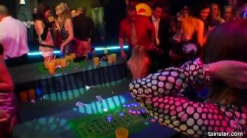 Pussy Casino Part 2 - Cam 2 Screencap 61 on www.sinx.com