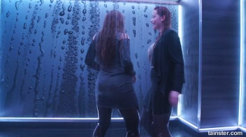 Show Us Wet You're Working With! Screencap 81 on www.sinx.com