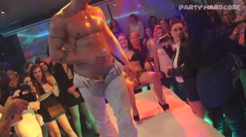 Party Hardcore Gone Crazy Vol. 14 Part 4 - Cam 4 Screencap 92 on www.sinx.com