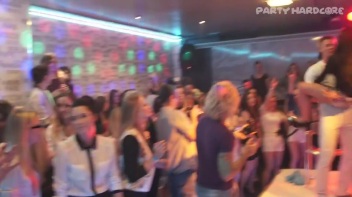 Party Hardcore Gone Crazy Vol. 14 Part 4 - Cam 4 Screencap 71 on www.sinx.com