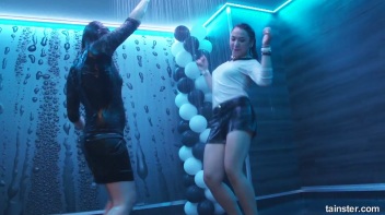 Wet And Working It!  Cuties Shake It Up! Screencap 37 on www.sinx.com