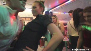 Party Hardcore Gone Crazy Vol. 32 Part 5 - Cam 2 Screencap 45 on www.sinx.com