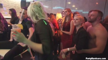 Party Hardcore Gone Crazy Vol. 32 Part 5 - Cam 2 Screencap 49 on www.sinx.com