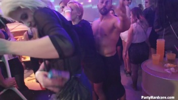 Party Hardcore Gone Crazy Vol. 32 Part 5 - Cam 2 Screencap 51 on www.sinx.com