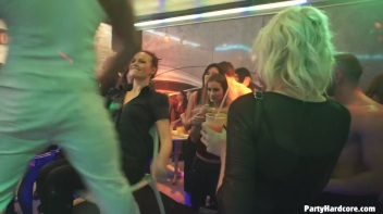 Party Hardcore Gone Crazy Vol. 32 Part 5 - Cam 2 Screencap 52 on www.sinx.com