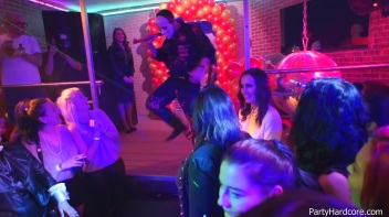 Party Hardcore Gone Crazy Vol. 39 Single Cut: Part 2 - Cam 3 Screencap 12 on www.sinx.com