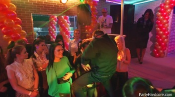 Party Hardcore Gone Crazy Vol. 39 Single Cut: Part 2 - Cam 3 Screencap 14 on www.sinx.com