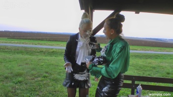 WAM Babes Get Covered In Cream And Cakes Screencap 36 on www.sinx.com